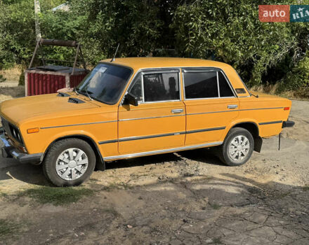 Желтый ВАЗ 2106, объемом двигателя 1.5 л и пробегом 77 тыс. км за 1000 $, фото 1 на Automoto.ua