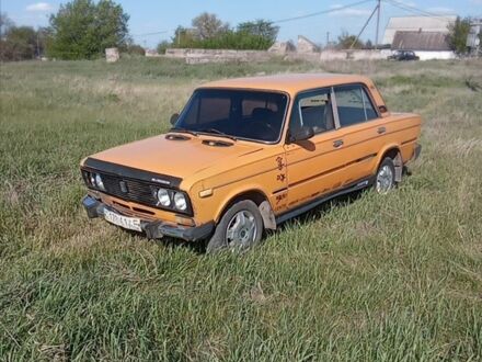 ВАЗ 2106 1979 в Каменское - Днепродзержинск на Automoto.ua Желтый ВАЗ 2106, объемом двигателя 1.6 л и пробегом 180 тыс. км за 435 $, фото 1 на Automoto.ua