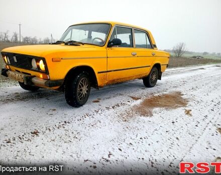 Желтый ВАЗ 2106, объемом двигателя 1.5 л и пробегом 300 тыс. км за 1100 $, фото 1 на Automoto.ua