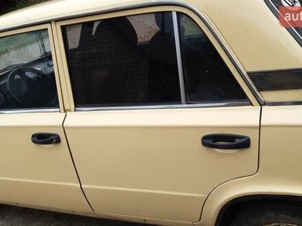 ВАЗ 2106 1988 в Кролевце на Automoto.ua Желтый ВАЗ 2106, объемом двигателя 1.3 л и пробегом 45 тыс. км за 1500 $, фото 1 на Automoto.ua