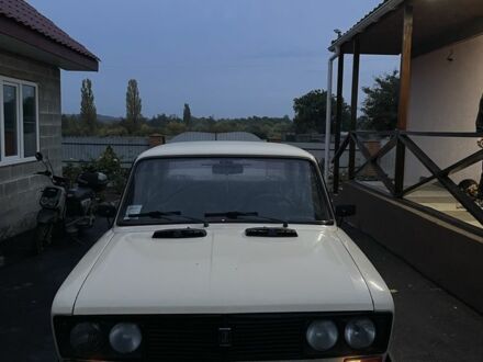 Желтый ВАЗ 2106, объемом двигателя 1.5 л и пробегом 51 тыс. км за 1100 $, фото 1 на Automoto.ua