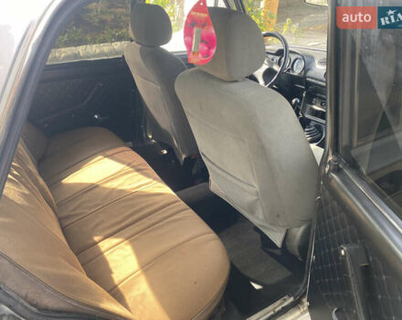 ВАЗ 2106 1987 в Днепре (Днепропетровске) на Automoto.ua Серый ВАЗ 2106, объемом двигателя 1.3 л и пробегом 218 тыс. км за 1089 $, фото 8 на Automoto.ua