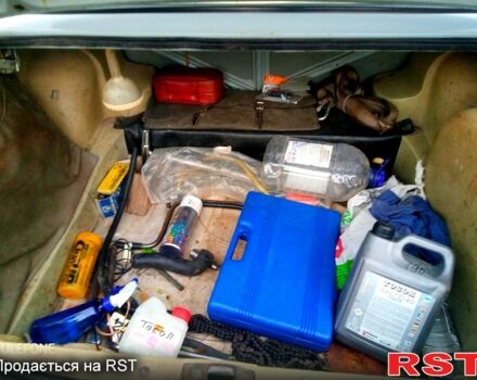 Серый ВАЗ 2106, объемом двигателя 1.3 л и пробегом 100 тыс. км за 1150 $, фото 9 на Automoto.ua