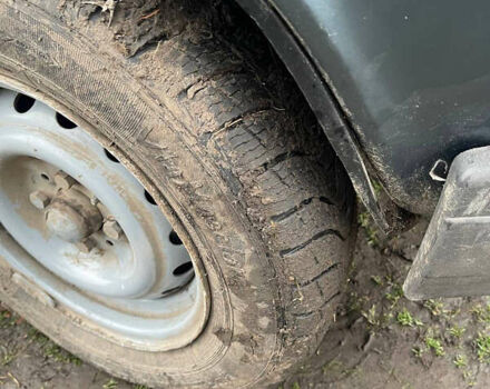 Серый ВАЗ 2106, объемом двигателя 1.5 л и пробегом 280 тыс. км за 550 $, фото 12 на Automoto.ua