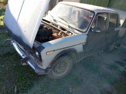 ВАЗ 2106 1989 в Калуше на Automoto.ua Серый ВАЗ 2106, объемом двигателя 0 л и пробегом 36 тыс. км за 190 $, фото 1 на Automoto.ua