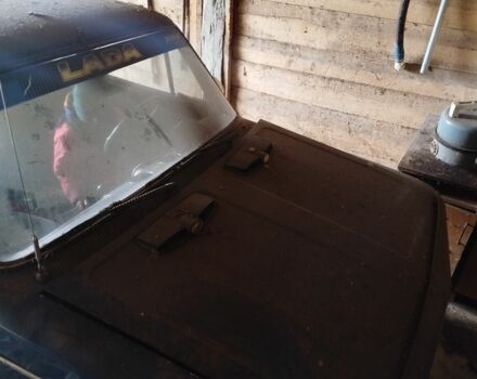 Синий ВАЗ 2106, объемом двигателя 1.3 л и пробегом 300 тыс. км за 850 $, фото 1 на Automoto.ua