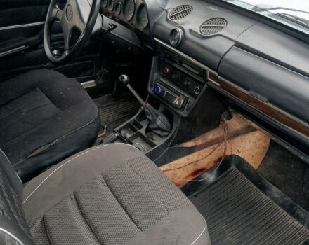 Синий ВАЗ 2106, объемом двигателя 1.3 л и пробегом 18 тыс. км за 700 $, фото 3 на Automoto.ua