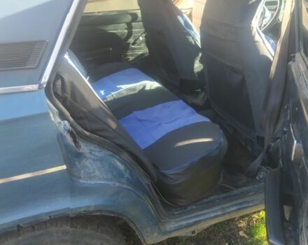 Синий ВАЗ 2106, объемом двигателя 1 л и пробегом 500 тыс. км за 383 $, фото 2 на Automoto.ua