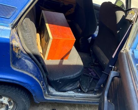 Синий ВАЗ 2106, объемом двигателя 1.6 л и пробегом 100 тыс. км за 360 $, фото 4 на Automoto.ua