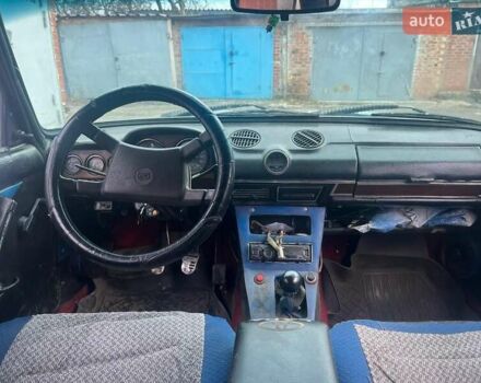 Синий ВАЗ 2106, объемом двигателя 1.57 л и пробегом 11 тыс. км за 800 $, фото 4 на Automoto.ua