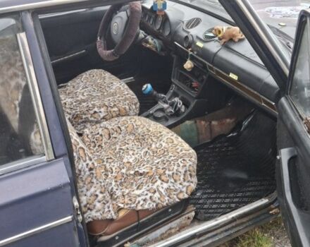 Синий ВАЗ 2106, объемом двигателя 0 л и пробегом 340 тыс. км за 350 $, фото 4 на Automoto.ua