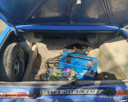 Синій ВАЗ 2106, об'ємом двигуна 1.45 л та пробігом 300 тис. км за 700 $, фото 3 на Automoto.ua