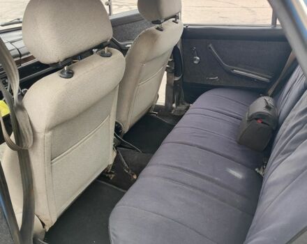 Синий ВАЗ 2106, объемом двигателя 1.3 л и пробегом 127 тыс. км за 700 $, фото 5 на Automoto.ua