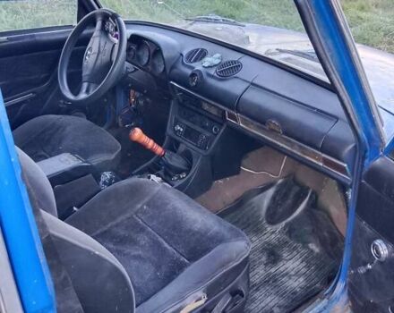 Синий ВАЗ 2106, объемом двигателя 1.3 л и пробегом 100 тыс. км за 550 $, фото 9 на Automoto.ua