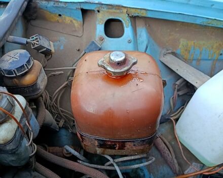 Синий ВАЗ 2106, объемом двигателя 1.3 л и пробегом 111 тыс. км за 1100 $, фото 9 на Automoto.ua