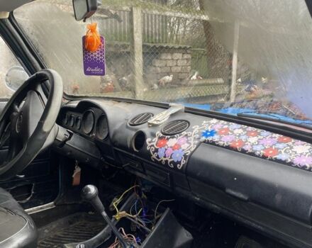 Синий ВАЗ 2106, объемом двигателя 1.5 л и пробегом 450 тыс. км за 426 $, фото 5 на Automoto.ua