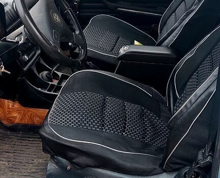 Синий ВАЗ 2106, объемом двигателя 1.6 л и пробегом 250 тыс. км за 700 $, фото 3 на Automoto.ua