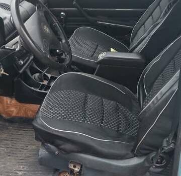 Синий ВАЗ 2106, объемом двигателя 0 л и пробегом 250 тыс. км за 700 $, фото 8 на Automoto.ua