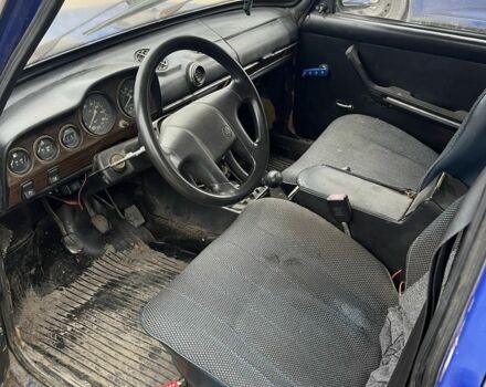 Синій ВАЗ 2106, об'ємом двигуна 1.3 л та пробігом 200 тис. км за 382 $, фото 4 на Automoto.ua