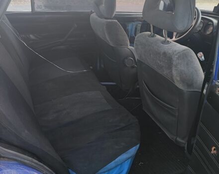 Синий ВАЗ 2106, объемом двигателя 1.3 л и пробегом 200 тыс. км за 538 $, фото 2 на Automoto.ua