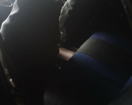 Синий ВАЗ 2106, объемом двигателя 1.3 л и пробегом 257 тыс. км за 1050 $, фото 5 на Automoto.ua