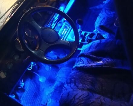 Синий ВАЗ 2106, объемом двигателя 1.5 л и пробегом 870 тыс. км за 524 $, фото 3 на Automoto.ua