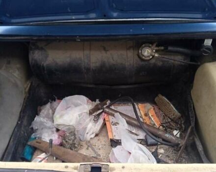 Синий ВАЗ 2106, объемом двигателя 1.5 л и пробегом 180 тыс. км за 400 $, фото 7 на Automoto.ua