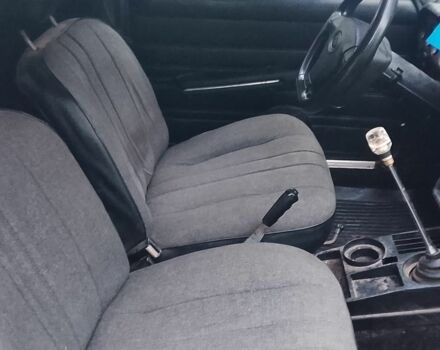 ВАЗ 2106 1991 в Звенигородка на Automoto.ua Синий ВАЗ 2106, объемом двигателя 1.3 л и пробегом 44 тыс. км за 1000 $, фото 8 на Automoto.ua