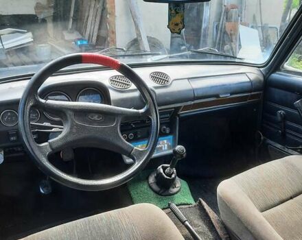 ВАЗ 2106 1991 в Тернополе на Automoto.ua Синий ВАЗ 2106, объемом двигателя 0 л и пробегом 250 тыс. км за 700 $, фото 10 на Automoto.ua