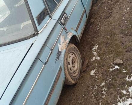 Синий ВАЗ 2106, объемом двигателя 1.3 л и пробегом 55 тыс. км за 238 $, фото 3 на Automoto.ua