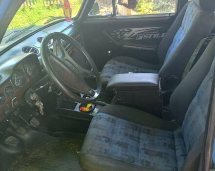 Синий ВАЗ 2106, объемом двигателя 1.3 л и пробегом 100 тыс. км за 800 $, фото 4 на Automoto.ua