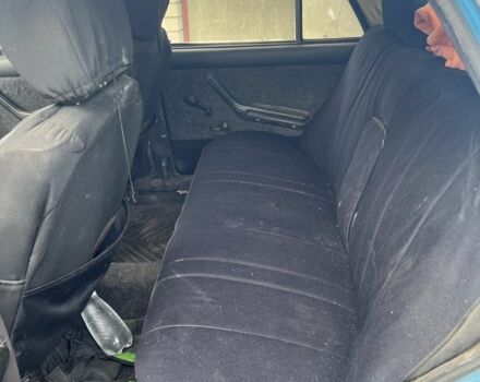 Синий ВАЗ 2106, объемом двигателя 1.3 л и пробегом 258 тыс. км за 284 $, фото 5 на Automoto.ua