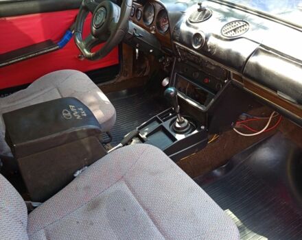 Синий ВАЗ 2106, объемом двигателя 1.5 л и пробегом 90 тыс. км за 630 $, фото 2 на Automoto.ua