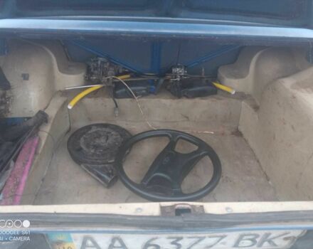 Синий ВАЗ 2106, объемом двигателя 1.3 л и пробегом 3 тыс. км за 592 $, фото 2 на Automoto.ua