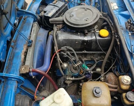 Синій ВАЗ 2106, об'ємом двигуна 1.5 л та пробігом 300 тис. км за 700 $, фото 4 на Automoto.ua