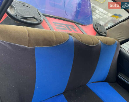 Синий ВАЗ 2106, объемом двигателя 1.3 л и пробегом 250 тыс. км за 550 $, фото 10 на Automoto.ua