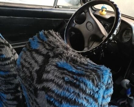 Синій ВАЗ 2106, об'ємом двигуна 1.5 л та пробігом 300 тис. км за 768 $, фото 4 на Automoto.ua