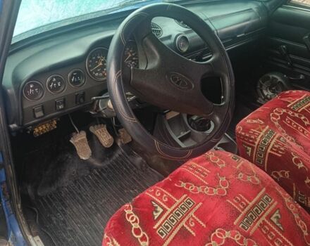 Синий ВАЗ 2106, объемом двигателя 1.5 л и пробегом 50 тыс. км за 1150 $, фото 6 на Automoto.ua