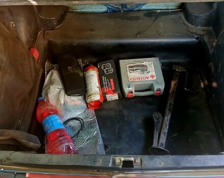 Синій ВАЗ 2106, об'ємом двигуна 1.6 л та пробігом 200 тис. км за 1200 $, фото 4 на Automoto.ua