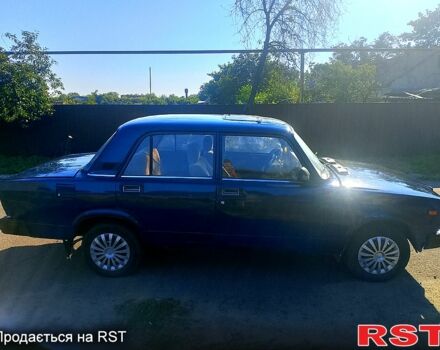 Синий ВАЗ 2106, объемом двигателя 1.3 л и пробегом 200 тыс. км за 650 $, фото 1 на Automoto.ua