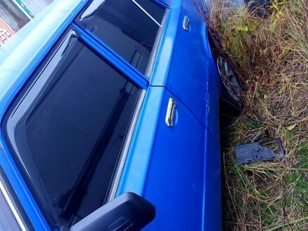 Синий ВАЗ 2106, объемом двигателя 1.7 л и пробегом 200 тыс. км за 600 $, фото 1 на Automoto.ua