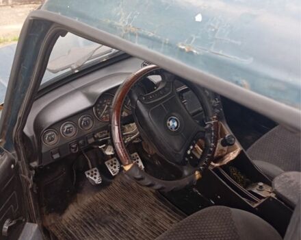 Зеленый ВАЗ 2106, объемом двигателя 0 л и пробегом 300 тыс. км за 549 $, фото 7 на Automoto.ua