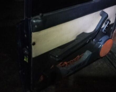 Зеленый ВАЗ 2106, объемом двигателя 1.6 л и пробегом 56 тыс. км за 714 $, фото 11 на Automoto.ua