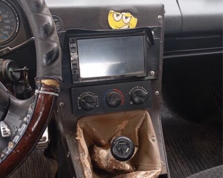 Зеленый ВАЗ 2106, объемом двигателя 0 л и пробегом 300 тыс. км за 549 $, фото 8 на Automoto.ua