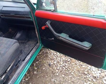 Зеленый ВАЗ 2106, объемом двигателя 1.6 л и пробегом 50 тыс. км за 950 $, фото 4 на Automoto.ua