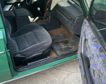 Зеленый ВАЗ 2106, объемом двигателя 1.6 л и пробегом 1000 тыс. км за 950 $, фото 2 на Automoto.ua