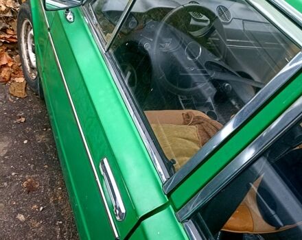 Зеленый ВАЗ 2106, объемом двигателя 1.6 л и пробегом 300 тыс. км за 500 $, фото 5 на Automoto.ua