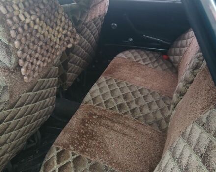 Зелений ВАЗ 2106, об'ємом двигуна 1 л та пробігом 70 тис. км за 474 $, фото 4 на Automoto.ua