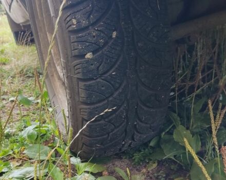 Зеленый ВАЗ 2106, объемом двигателя 0 л и пробегом 300 тыс. км за 724 $, фото 5 на Automoto.ua