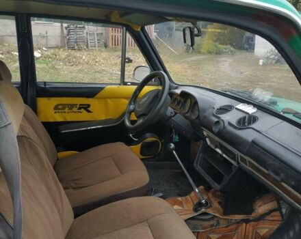 Зеленый ВАЗ 2106, объемом двигателя 2 л и пробегом 230 тыс. км за 336 $, фото 3 на Automoto.ua